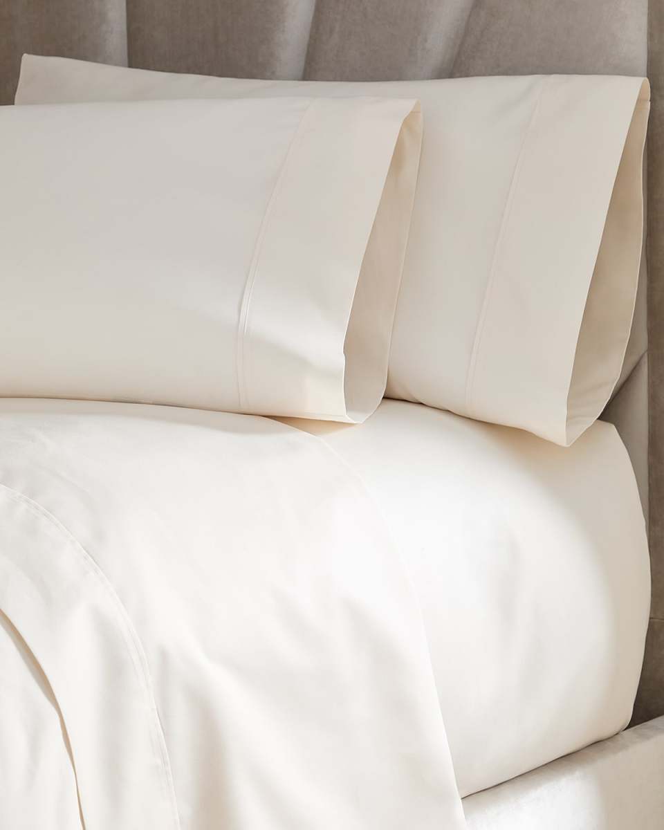 Luxe Egyptian 4-Piece 700 Thread Count Queen Sheet Set